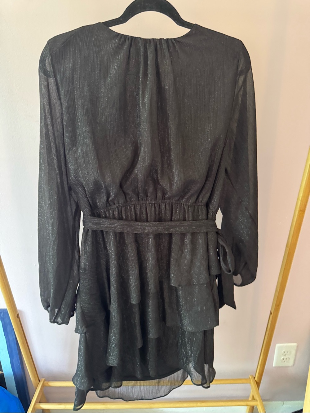 Simply Vera Vera Wang Black Sheer Sparkly Tiered Long-Sleeve Dress w Waist Tie